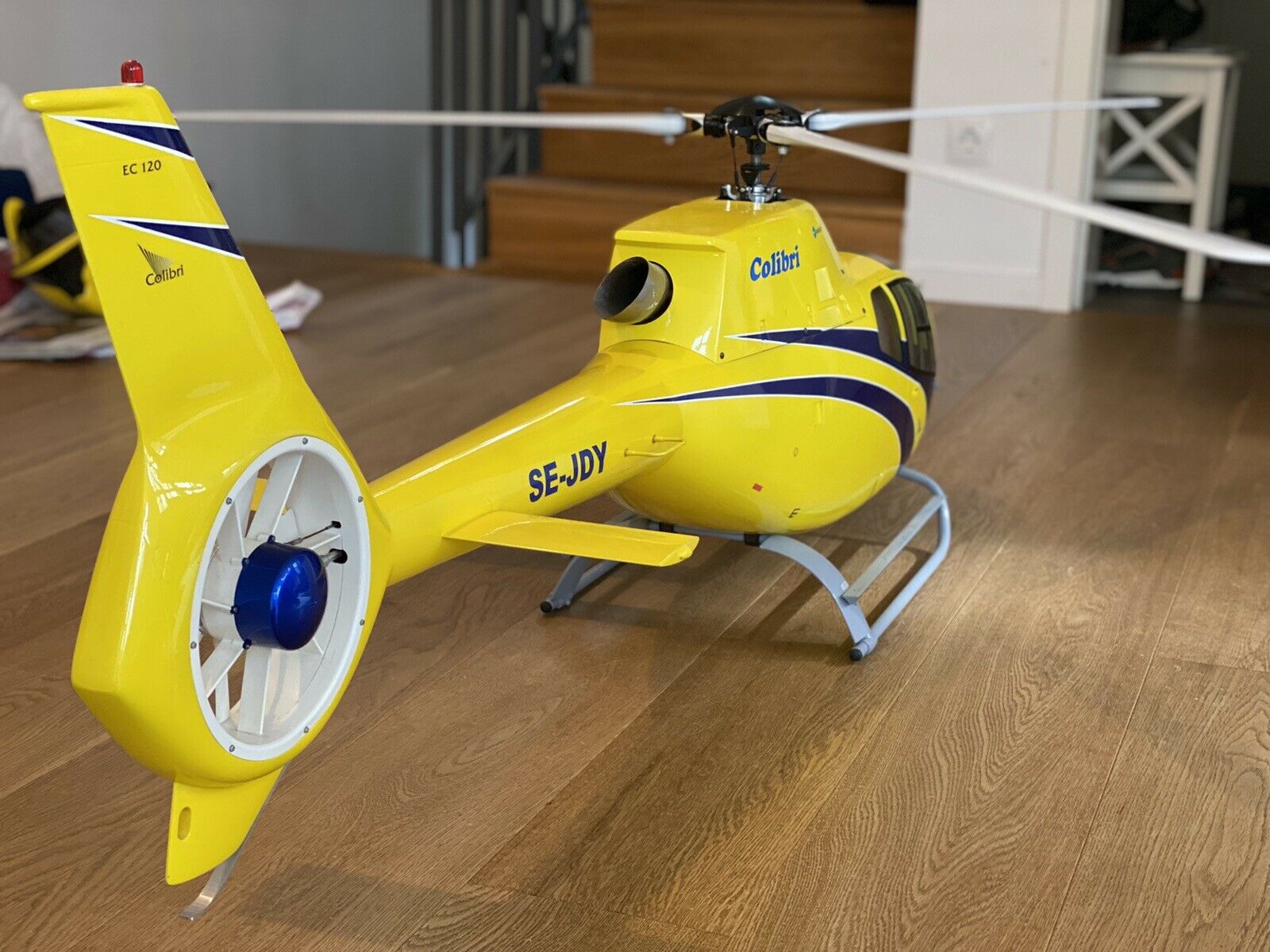 Hirobo shop ec 135