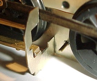 Motion bracket