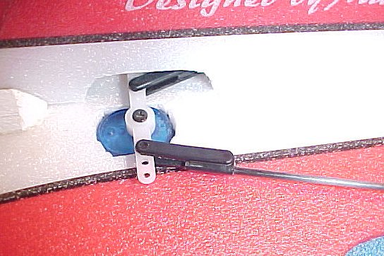 Aileron servo